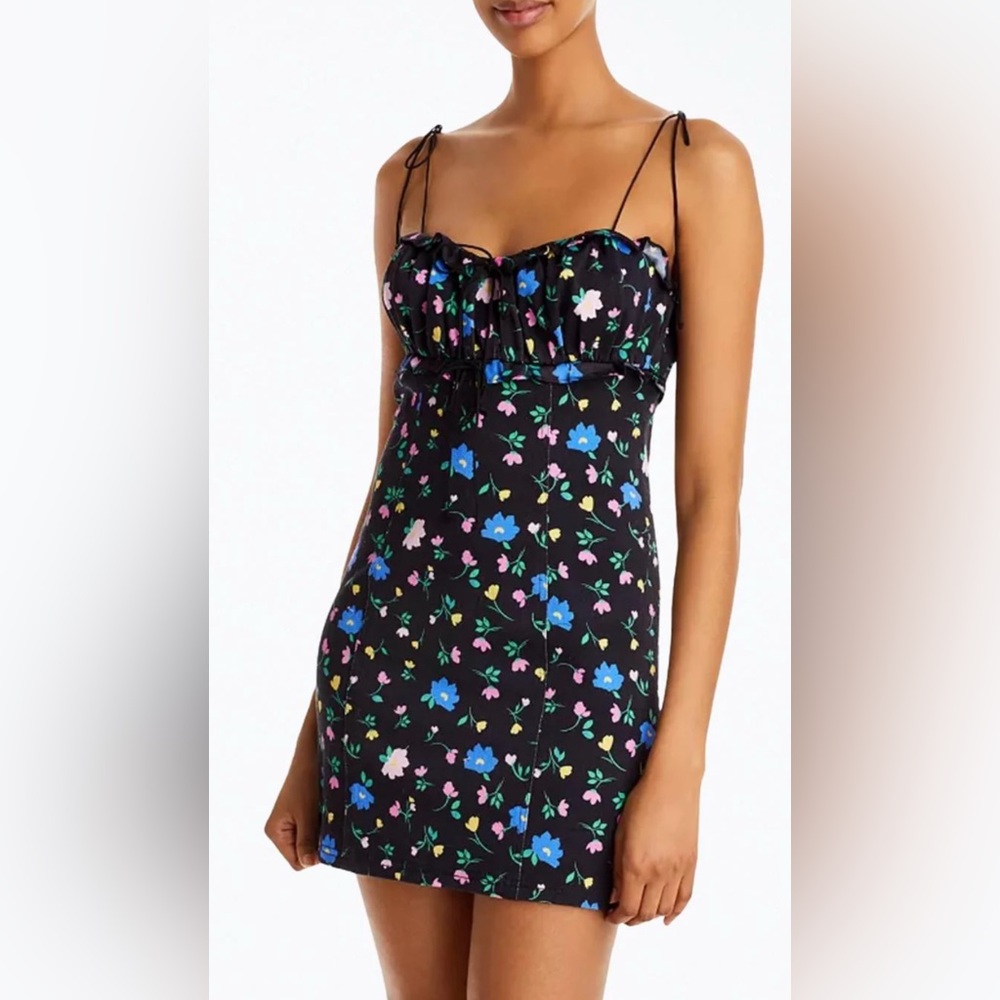 NWT FOR LOVE & LEMONS FLORAL DENIM SLIP DRESS. SIZE M